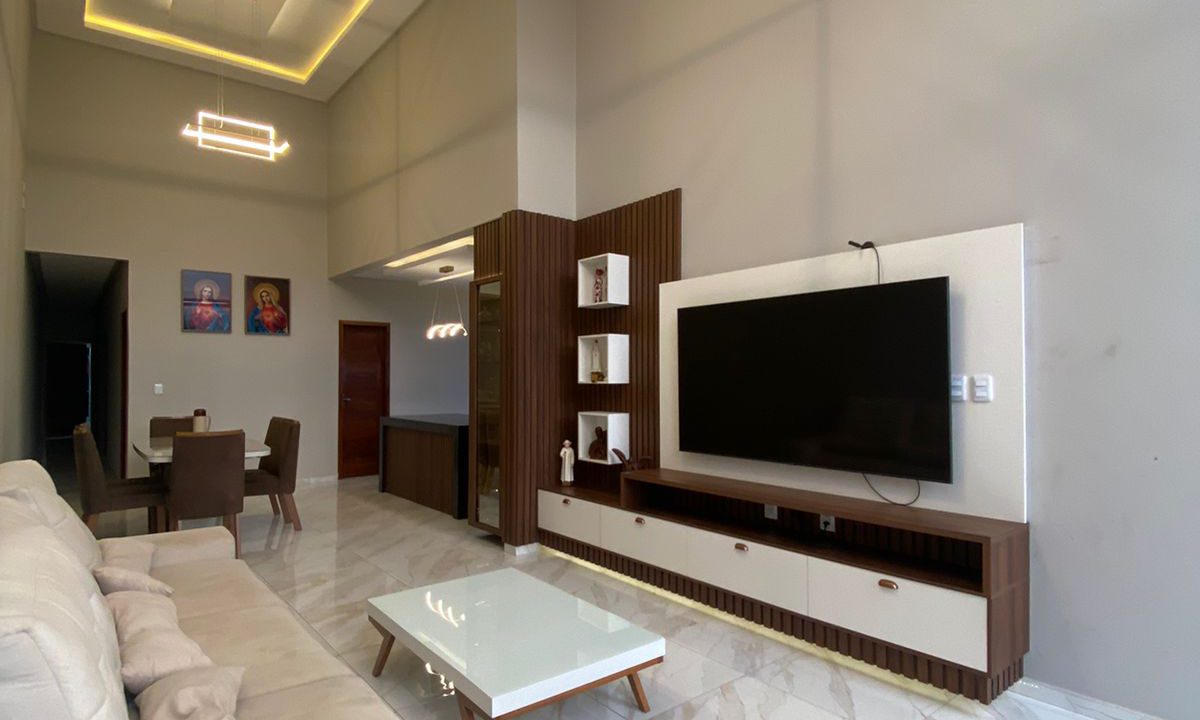 WhatsApp Image 2023-05-26 at 23.12.33 (2)