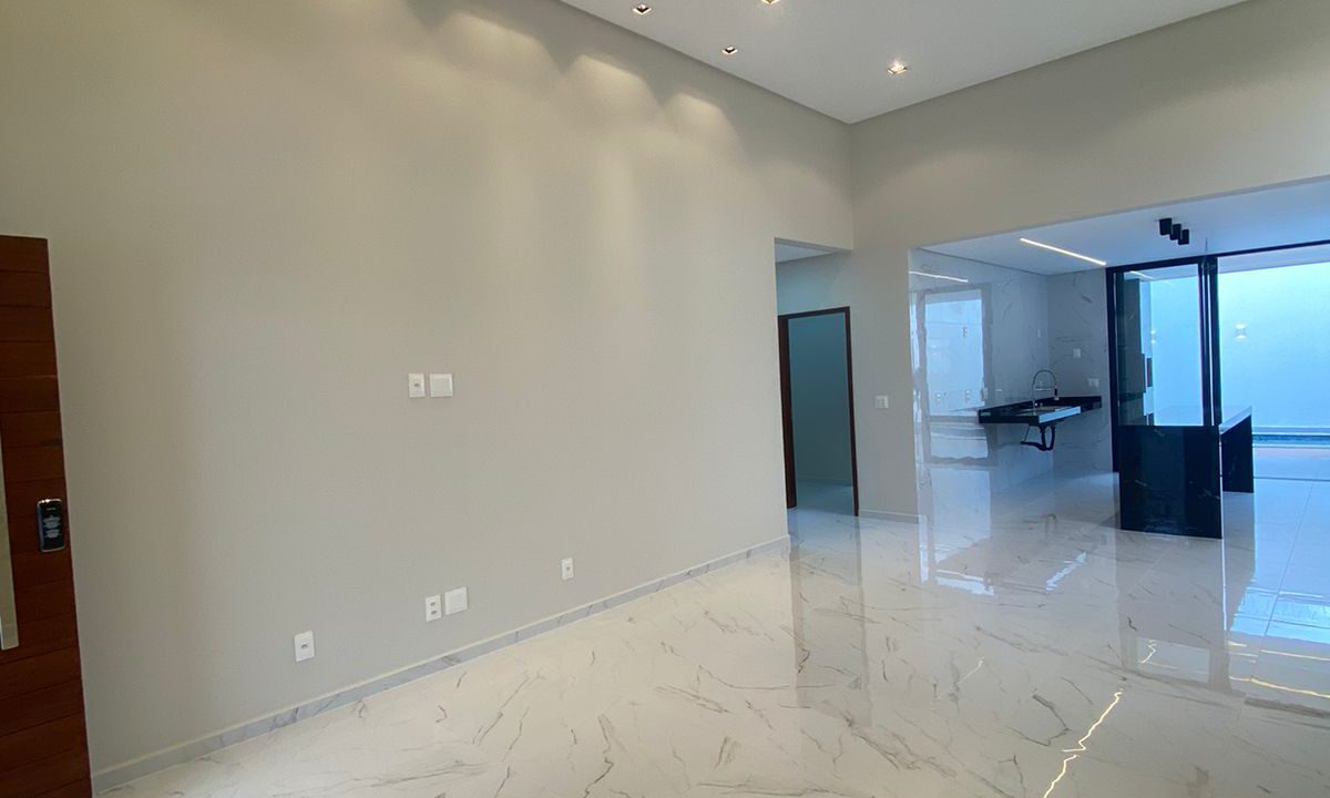 WhatsApp Image 2023-05-27 at 00.02.24 (2)