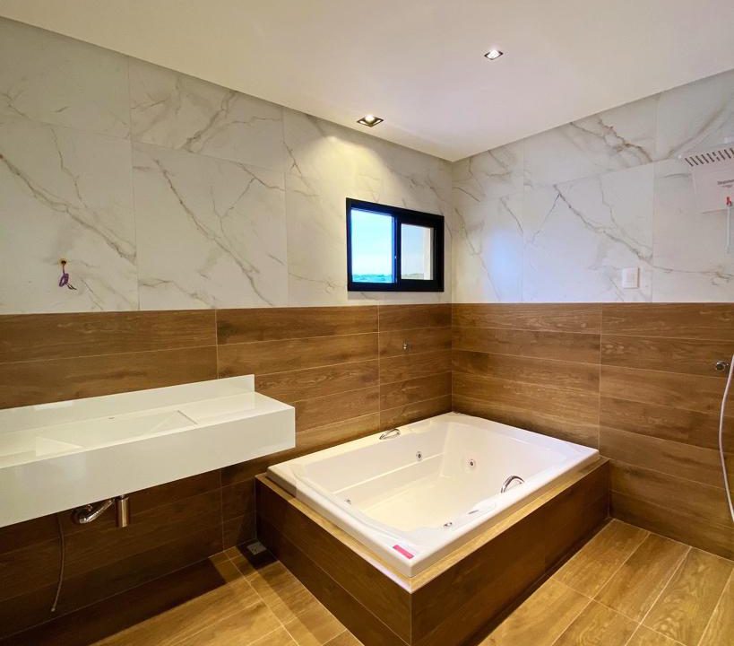 WhatsApp Image 2023-05-27 at 00.08.31