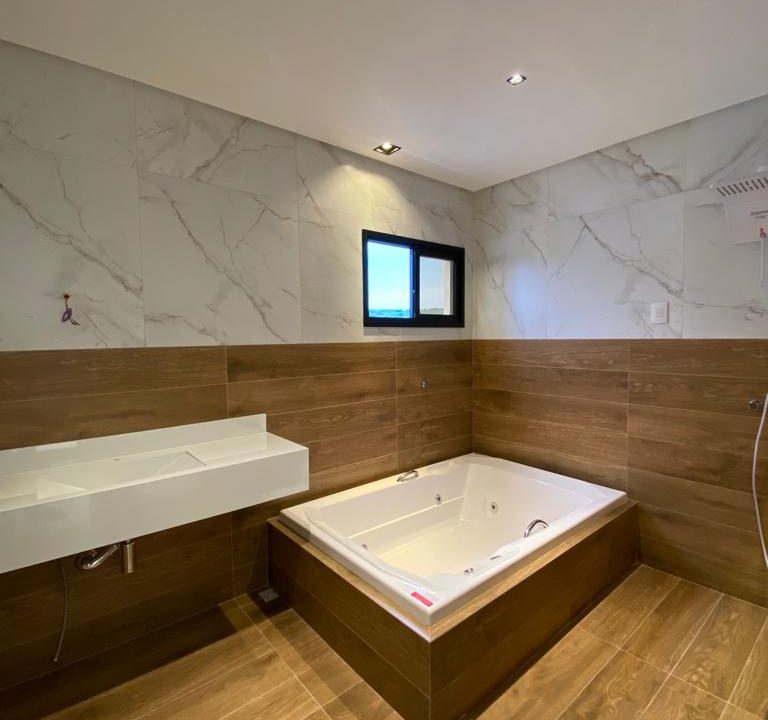 WhatsApp Image 2023-05-27 at 00.08.32 (1)